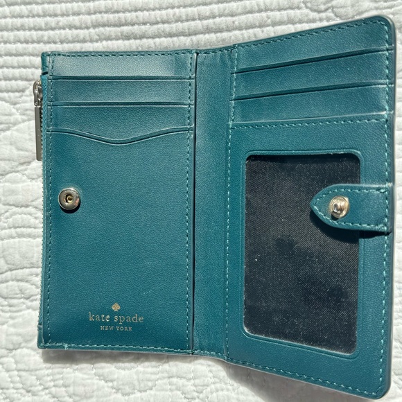 Kate Spade Bi-fold Wallet Green Leather - Picture 3 of 6
